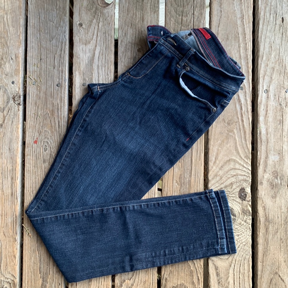 LL Bean Straight Leg Mid Rise Jeans, Size 6
